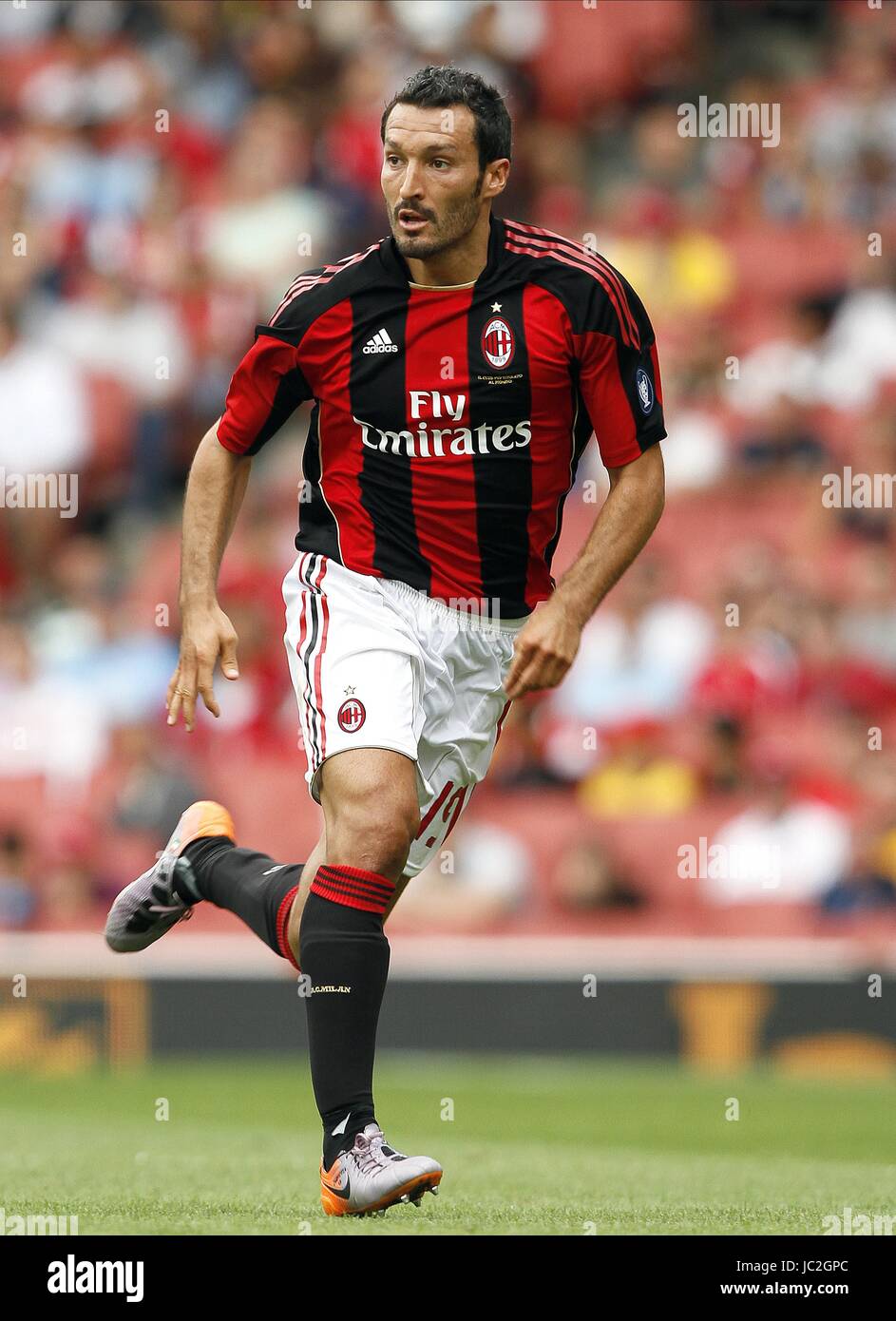 Gianluca zambrotta ac milan emirates hi-res stock photography and images -  Alamy