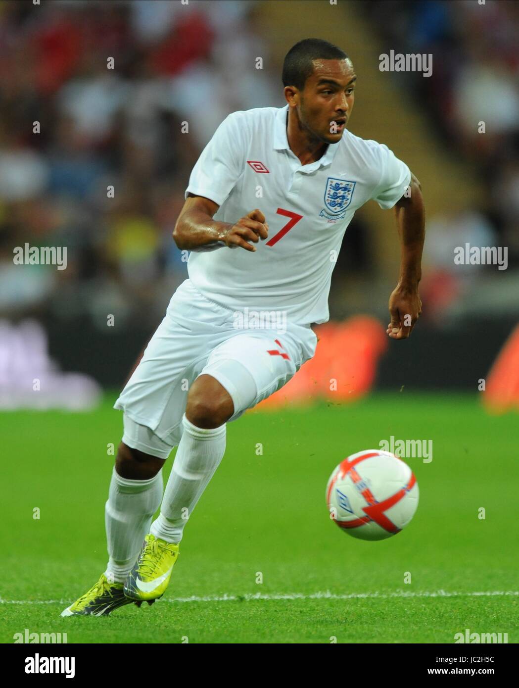 Walcot England THEO WALCOTT ENGLAND WEMBLEY STADIUM LONDON ENGLAND 11 August 2010 ...