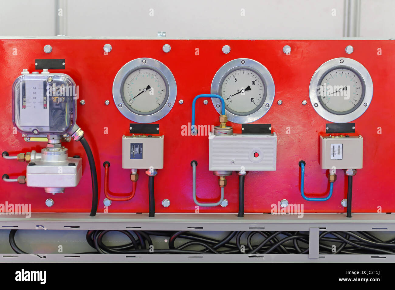 Commercial refrigeration unit control with gauges and valves Stock