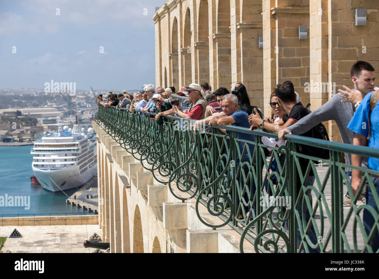 Malta, Grand Harbor, Valletta, view from Upper Barrakka Gardens on Birgu, Vittoriosa, Three-Cities, guns of the Saluting Battery, Stock Photo