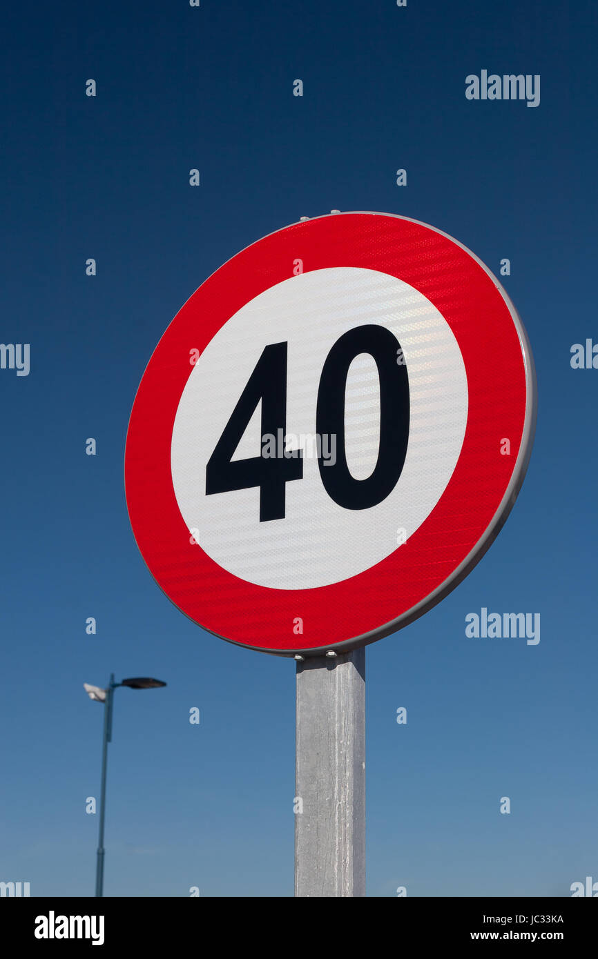 European Speed limit sign 40 km per hour Stock Photo Alamy