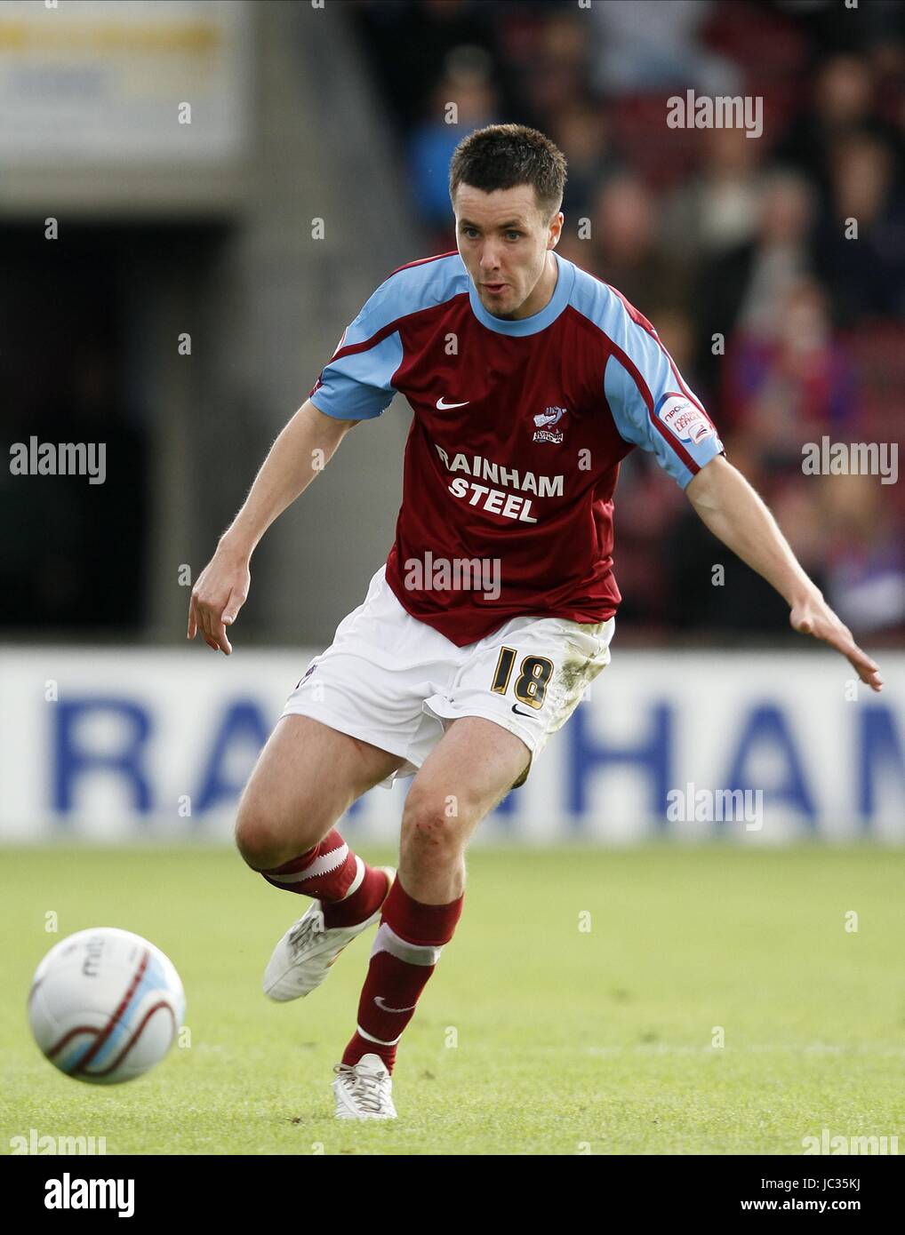 MICHAEL COLLINS SCUNTHORPE UNITED FC SCUNTHORPE UNITED FC GLANFORD PARK