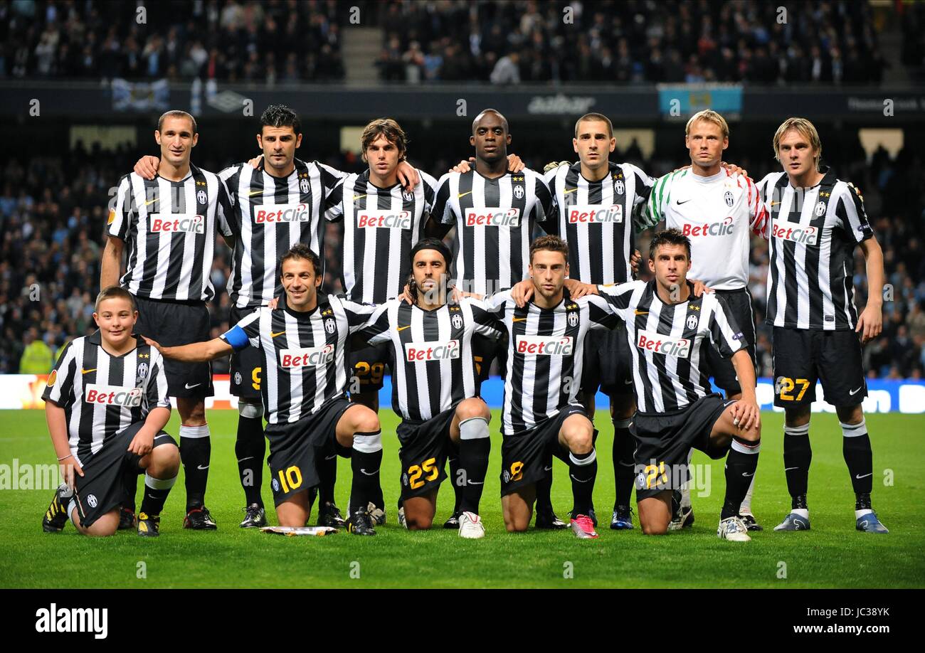 Manchester city team group hi-res stock photography and images - Alamy