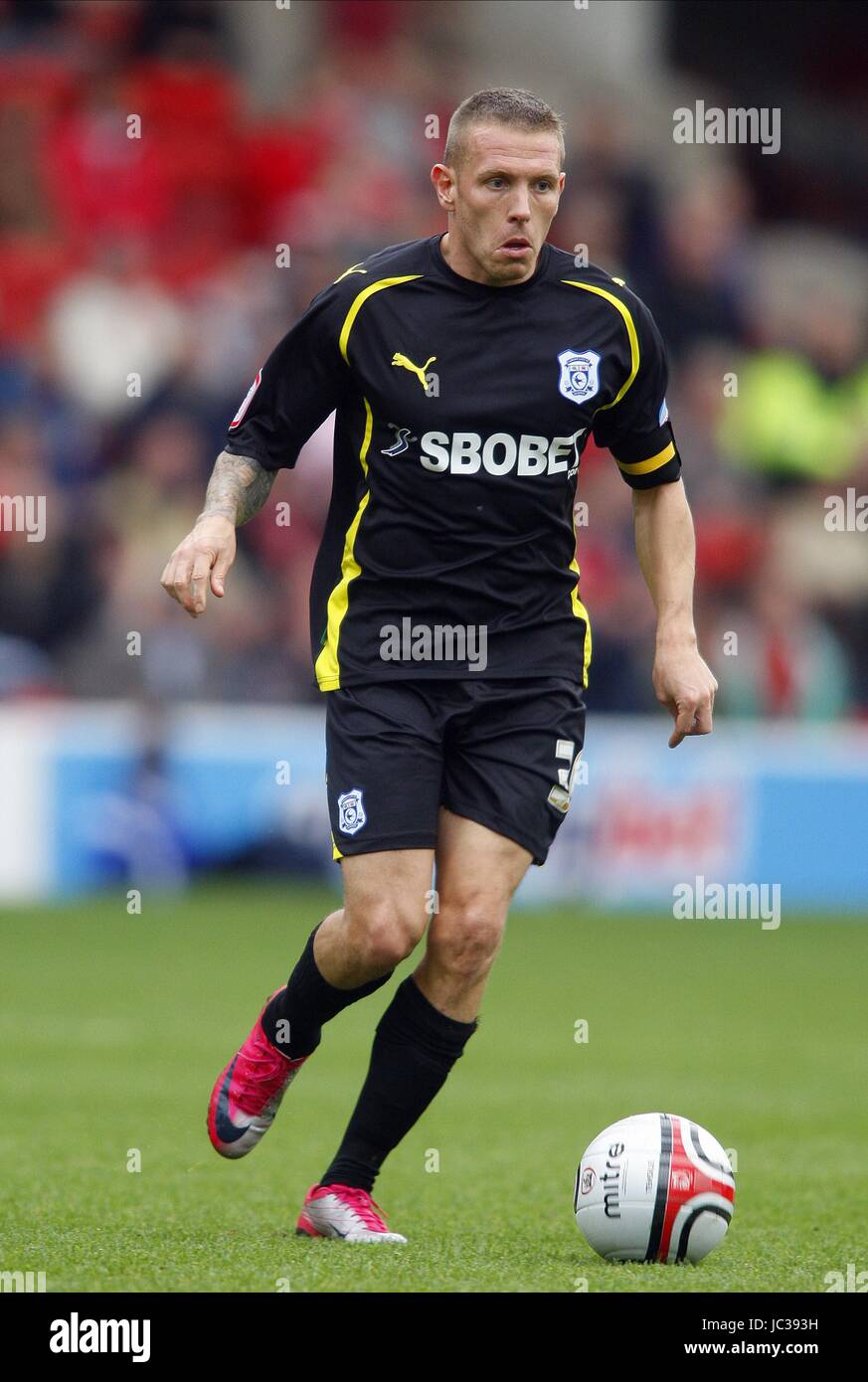 Maillot Domicile Cardiff City FC 2010-2011 Signé, Numéro 39 Bellamy Quinn, Taille S
