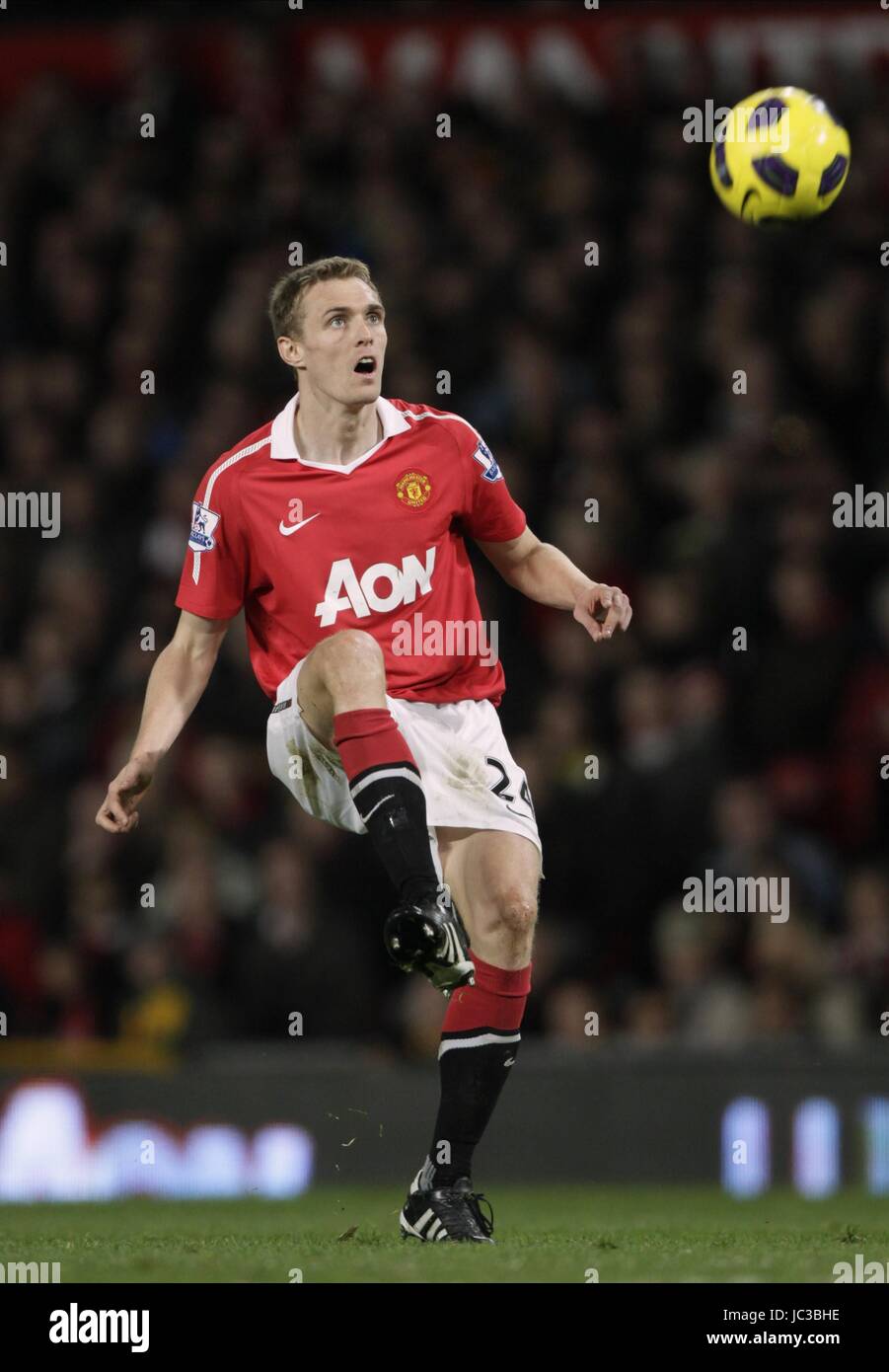 DARREN FLETCHER MANCHESTER UNITED FC MANCHESTER UNITED FC OLD TRAFFORD ...