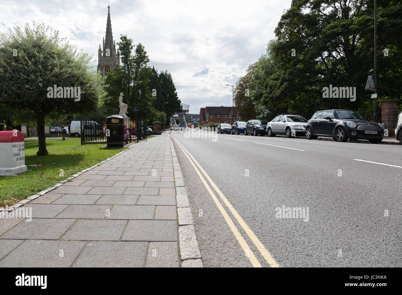 Henley on thames road sign hires stock photography and images Alamy