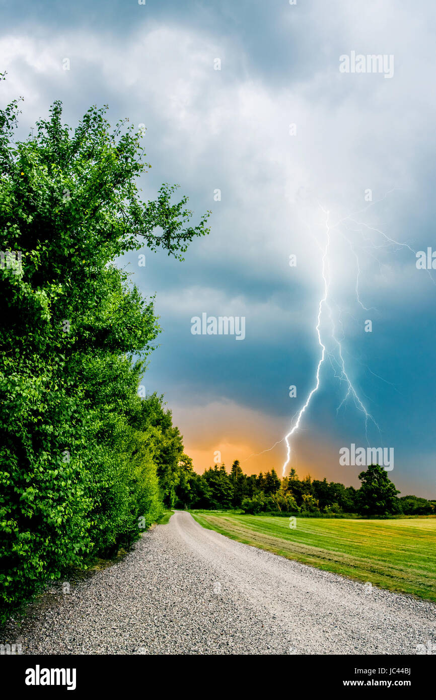 Lightning strikes high voltage hi-res stock photography and images - Alamy
