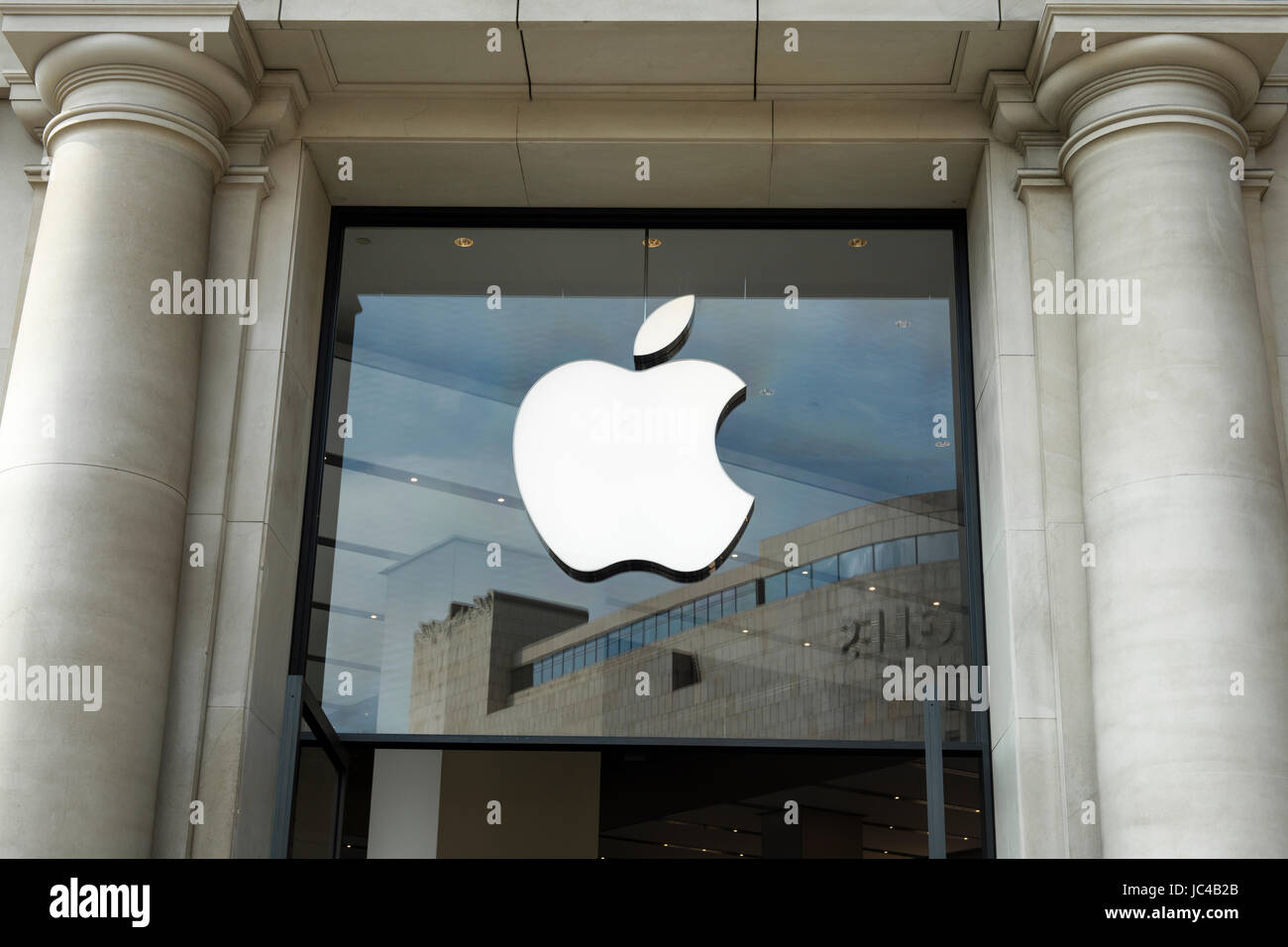 Barcelona, Spain - September 26, 2016: Apple Store At Catalonia Square (Plaza Catalunya) in Barcelona in a neoclassic architecture building. Stock Photo