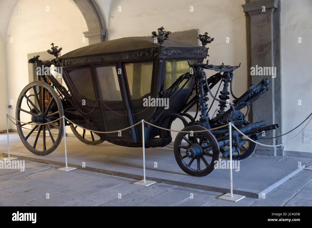 View regal carriage nineteenth century hi-res stock photography and images  - Alamy