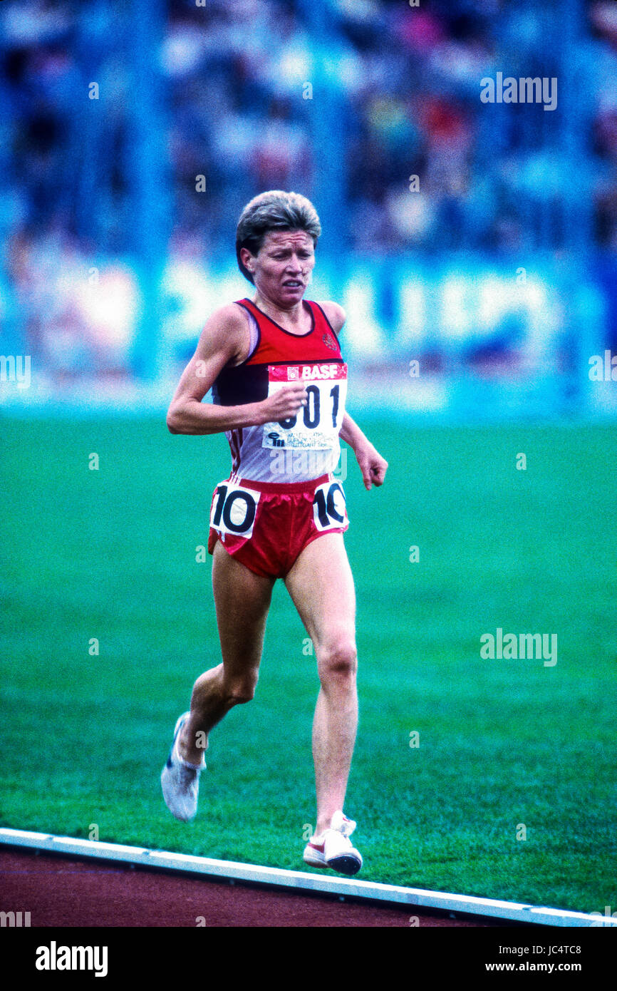 Ingrid Kristiansen (NOR) competing at the 1986 European Championships Stock Photo