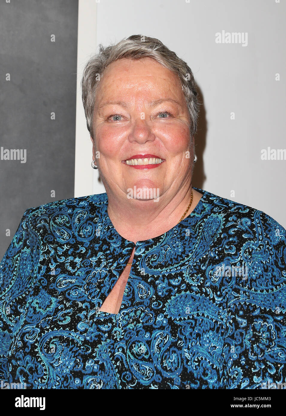 Los Angeles LGBT Centers An Evening with Women Featuring: Lorri Jean ...