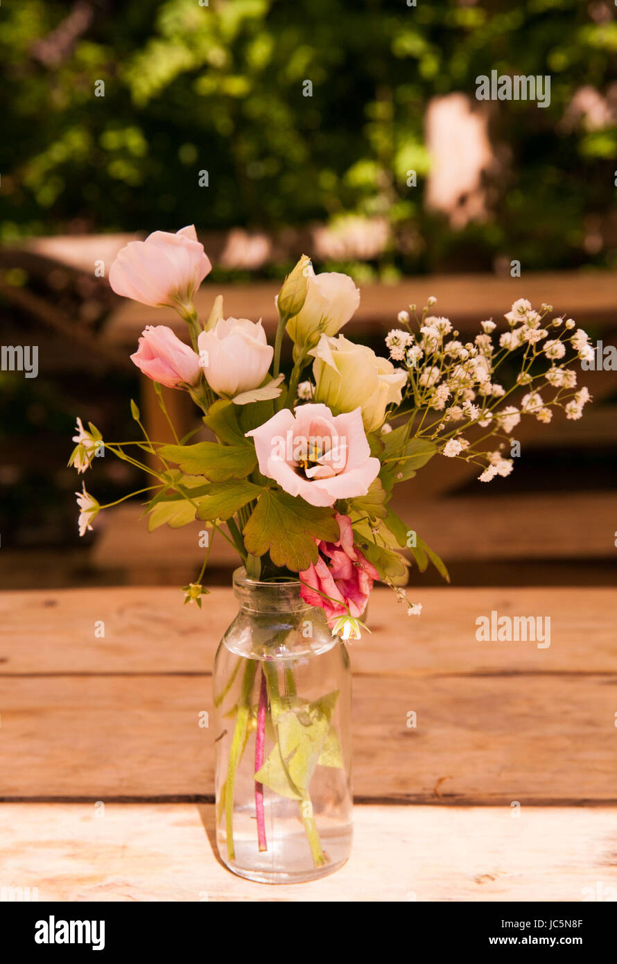 Posie of flowers hires stock photography and images Alamy