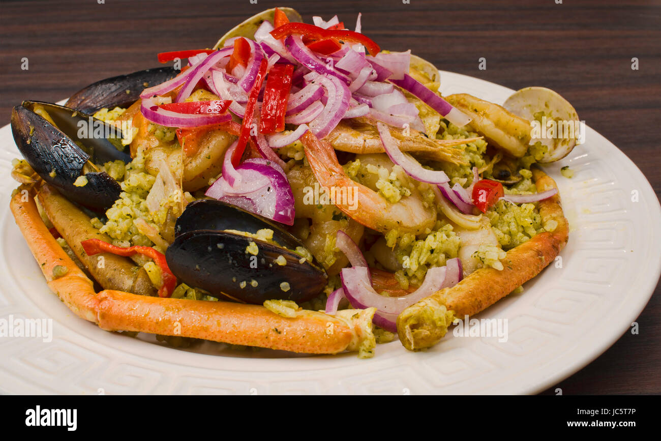 Arroz con mariscos, comida tipica de Peru Stock Photo