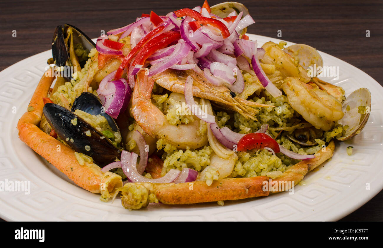 Arroz con mariscos, comida tipica de Peru Stock Photo