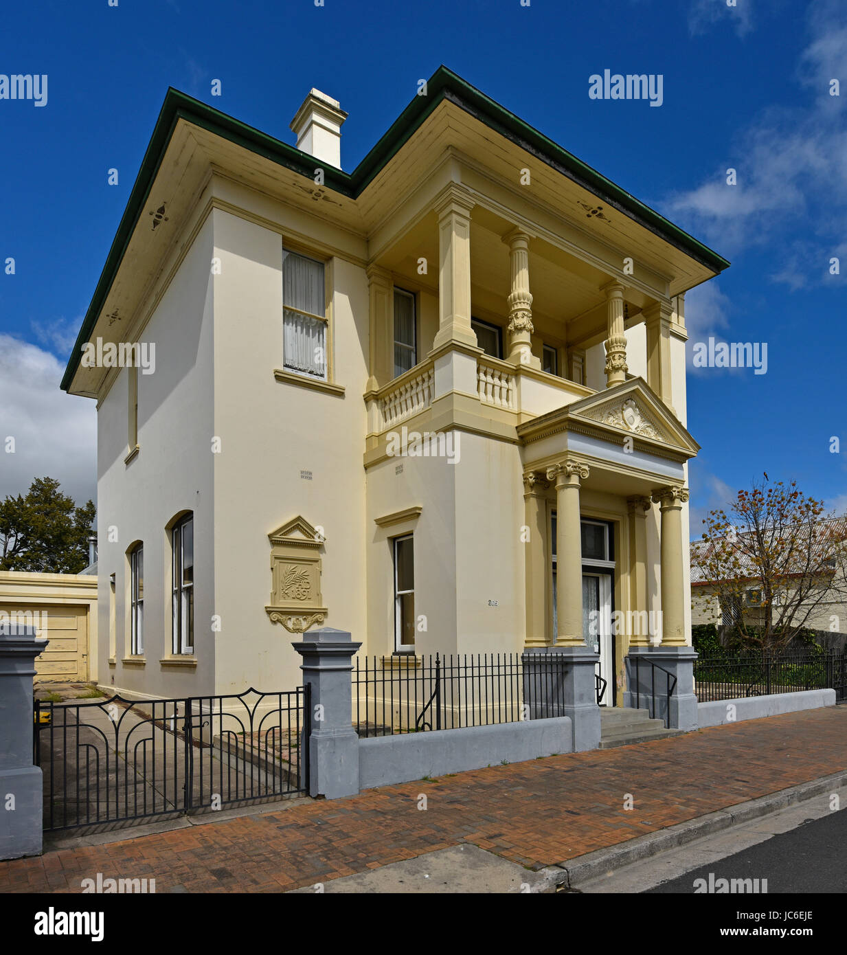 historic house in Tenterfield nsw new south wales, Australia, built in