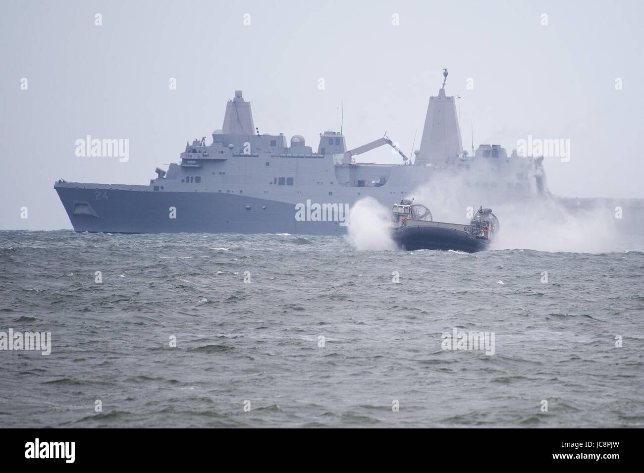 Ustka, Poland. 14th June, 2017. Poland is hosting 40 ships from 14 nations for this year’s edition of the international Baltic Sea exercise BALTOPS 17.  The annual maritime exercise take place on June 14, 2017 in Ustka, Poland. Credit: East News sp. z o.o./Alamy Live News Stock Photo
