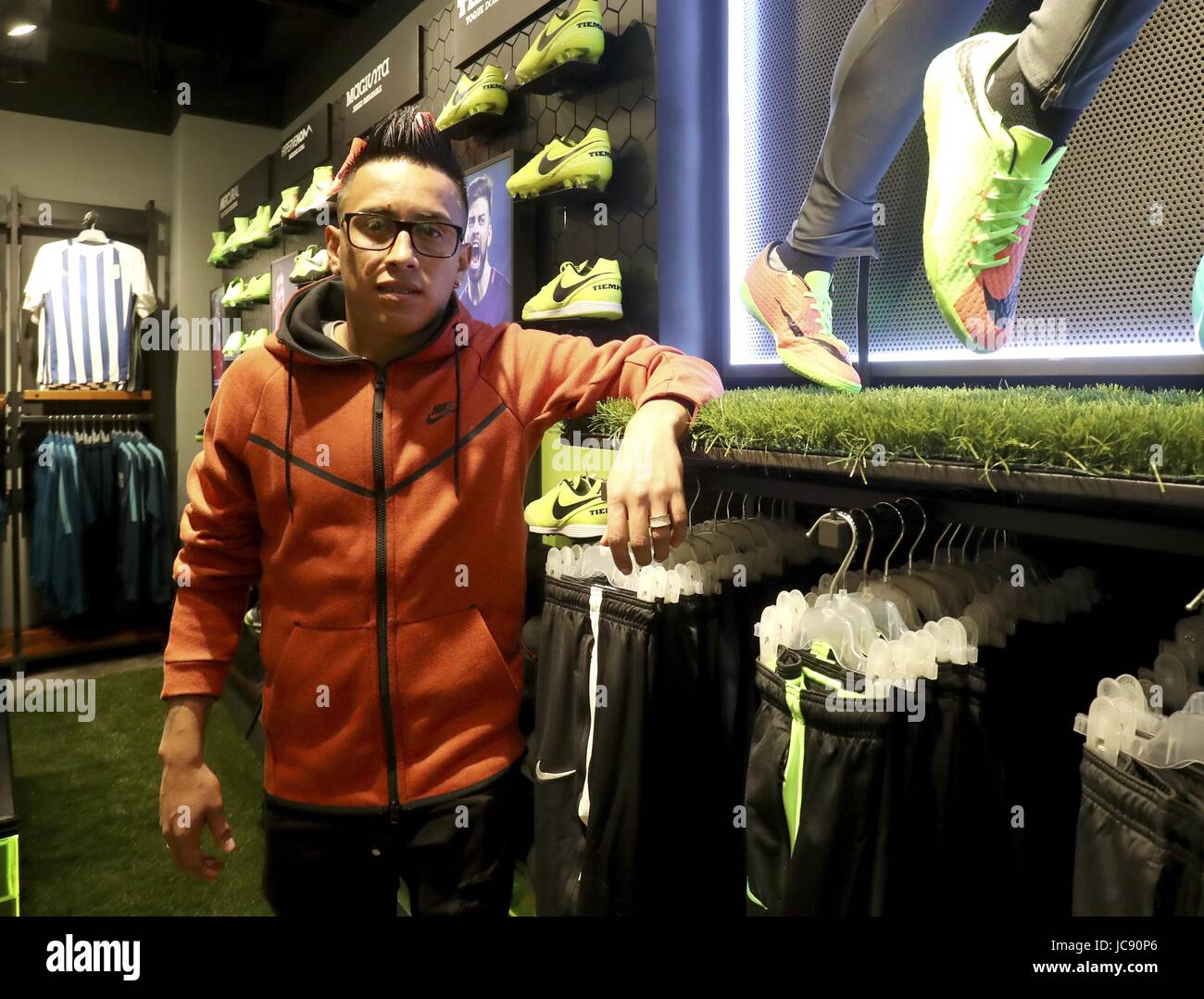 LIMA, MIERCOLES 13 JUNIO DEL 2017 ENTREVISTA A CHRISTIAN CUEVA, JUGADOR DEL  SAOPAULO DE BRASILY DE LA SELECCION DEL PERU, EN LA TIENDA NIKE DE LARCOMAR.  FOTO. VICTOR GONZALES Photo via Newscom