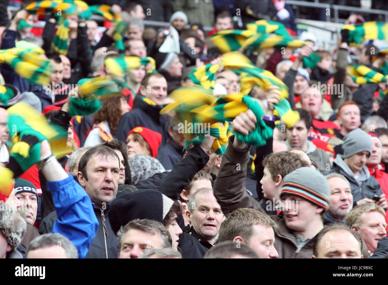 FANS WAVE PROTEST SCARVES MANCHESTER UNITED FC WEMBLEY STADIUM LONDON