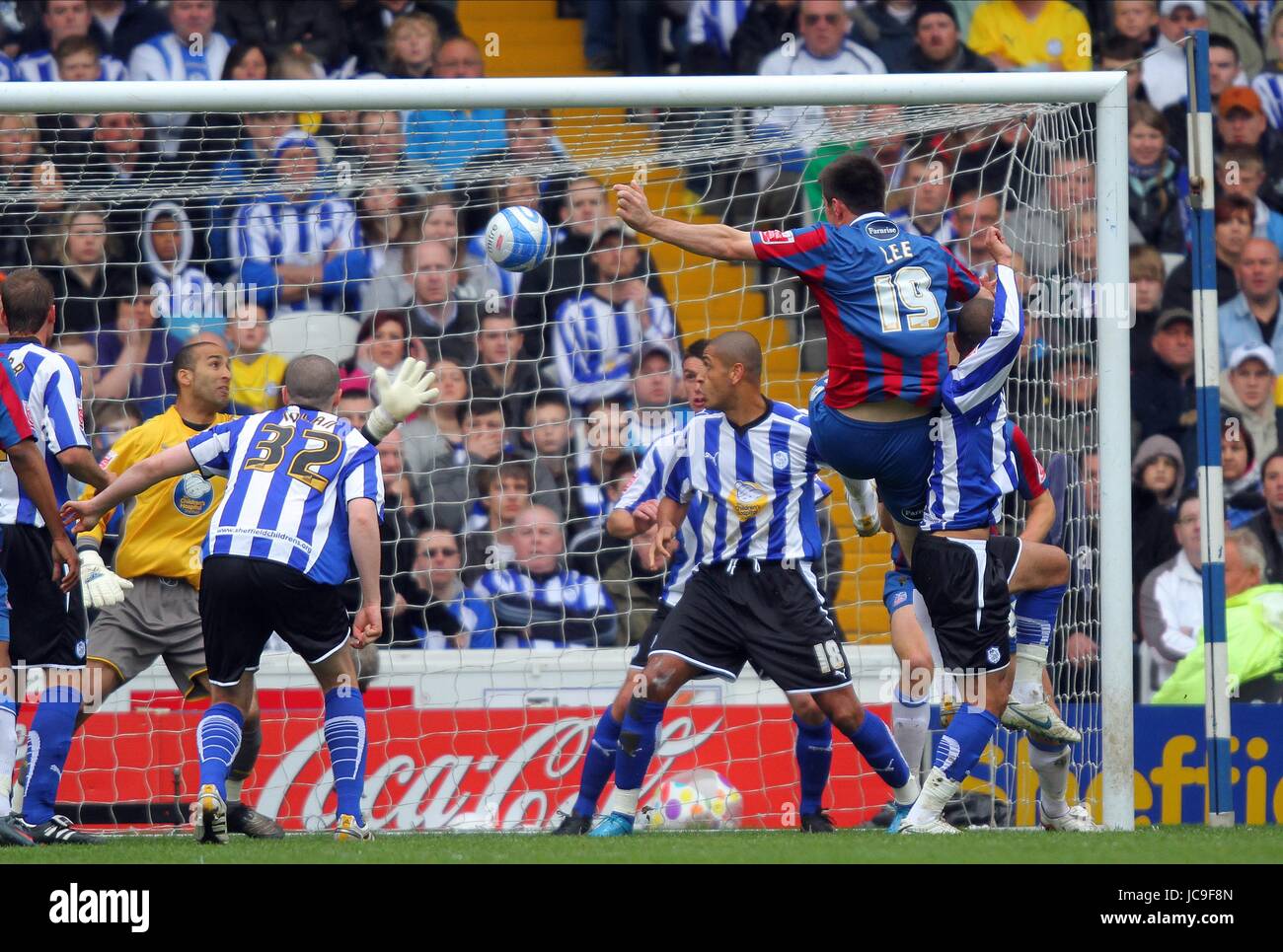 ALAN LEE SCORES SHEFFIELD WEDNESDAY V CRYSTAL HILLSBOROUGH SHEFFIELD