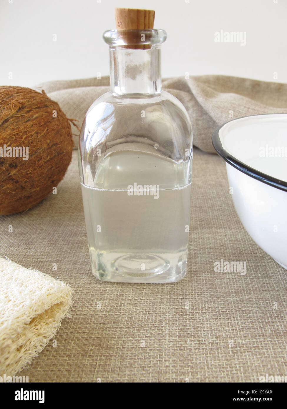 Parfümflaschen -Fotos und -Bildmaterial in hoher Auflösung – Alamy