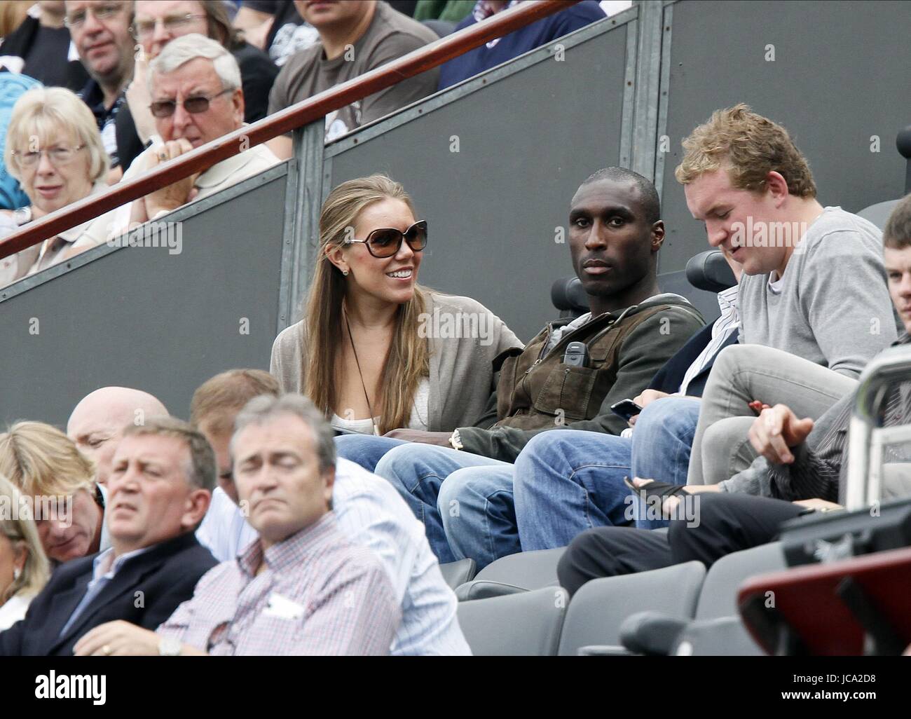 Fiona Barrattcampbell Sol Campbell Editorial Stock Photo - Stock Image