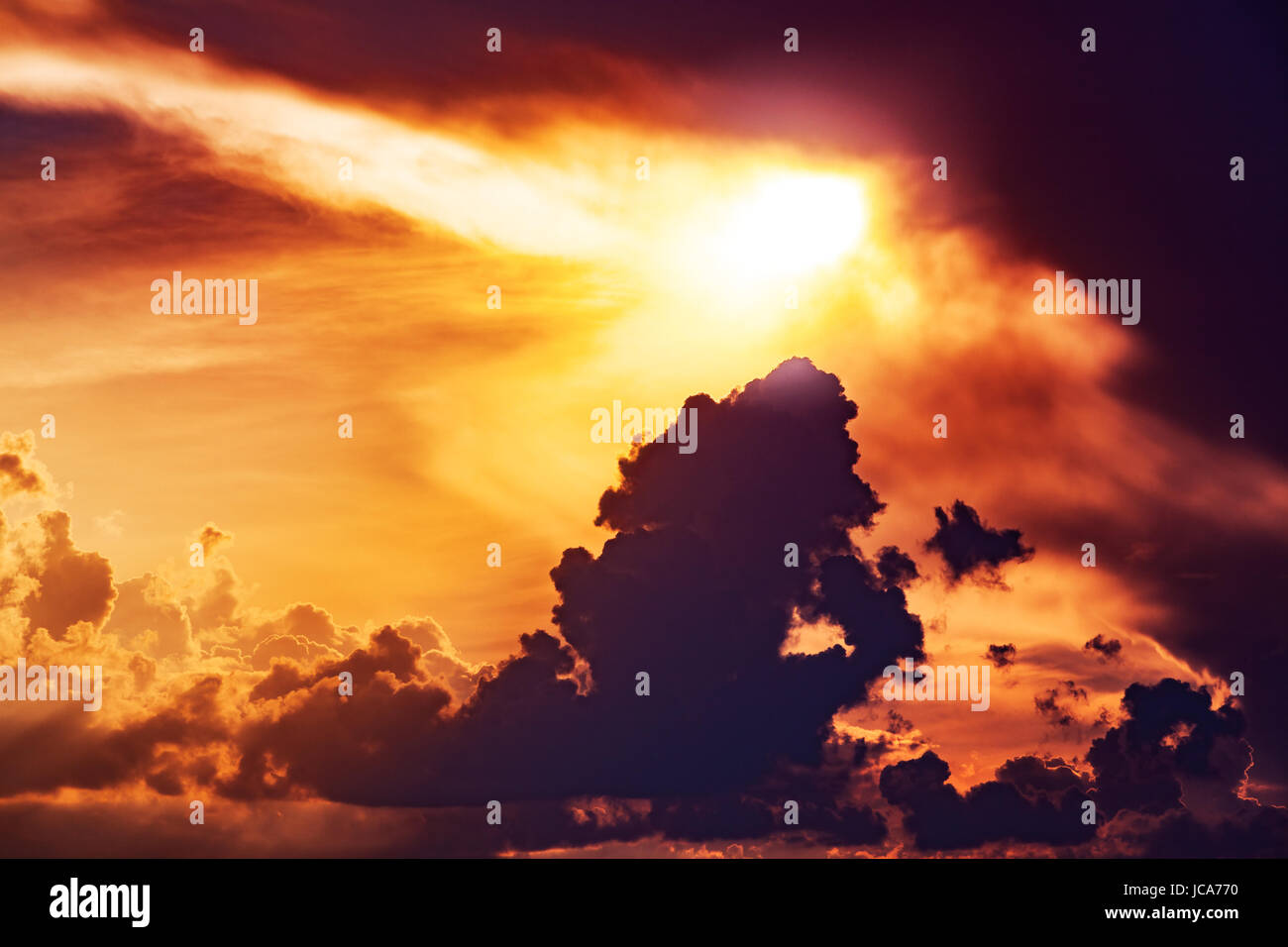 Red summer sunset clouds background dramatic colors Stock Photo - Alamy