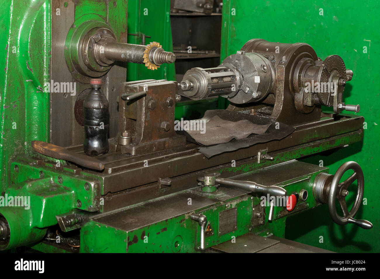 Clamping mechanisms hi-res stock photography and images - Alamy