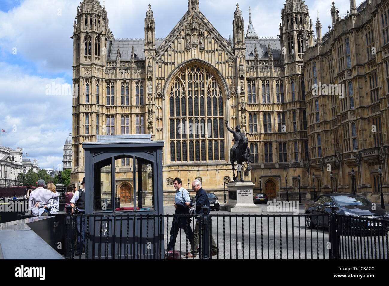 Jewel House and Westminster 2016 Stock Photo Alamy