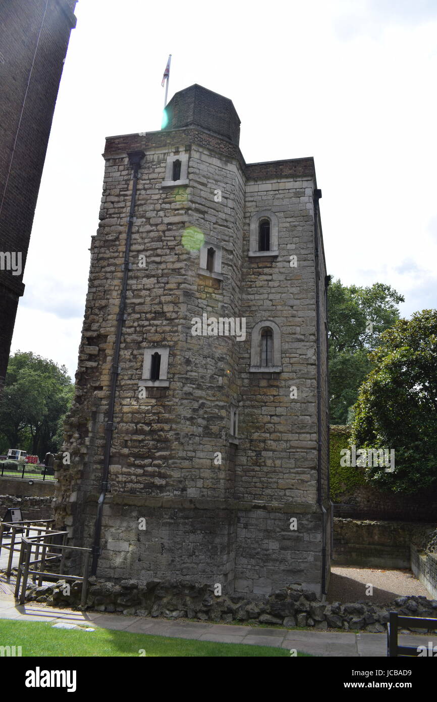 Jewel House and Westminster 2016 Stock Photo Alamy