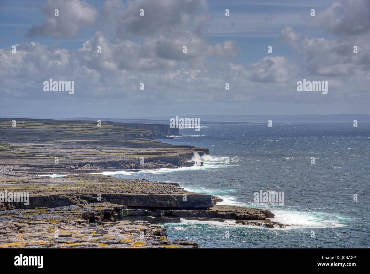 Dun aonghasa, aran islands hi-res stock photography and images - Alamy