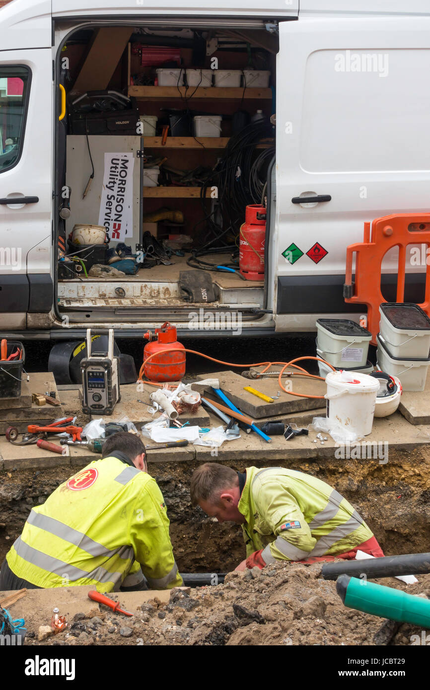 Cable jointing hires stock photography and images Alamy