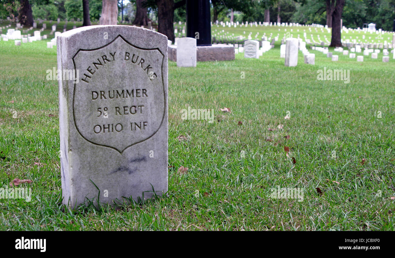 Shiloh National Cemetery in Shiloh, Tennessee contains the remains of 3,584 Union Soldiers who died in the battlefields of Shiloh. Stock Photo