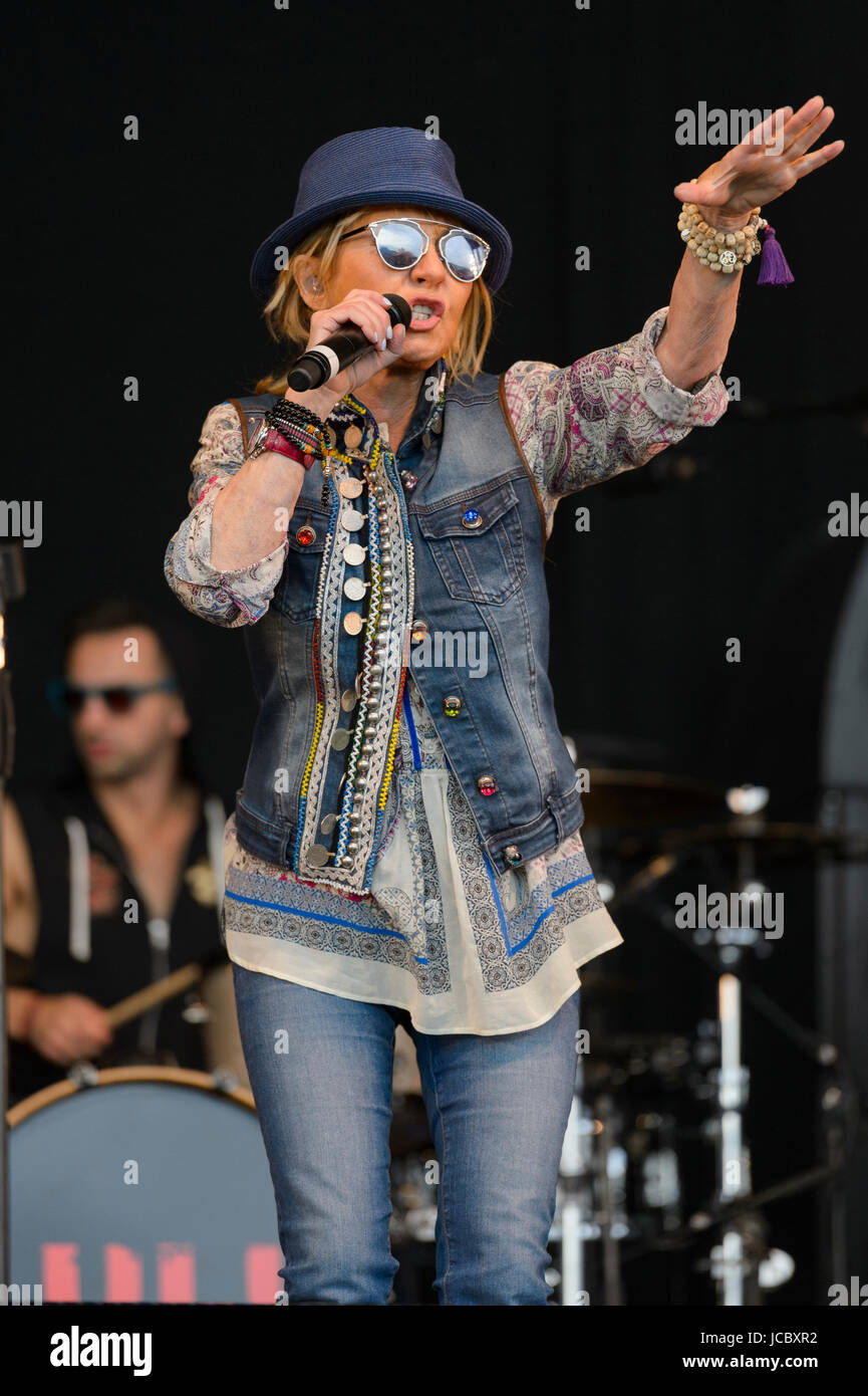 Dundrennan, Scotland, UK - July 24, 2015: Scottish singer Lulu performing on the Summerisle stage at the 14th Wickerman Festival at Dundrennan Stock Photo