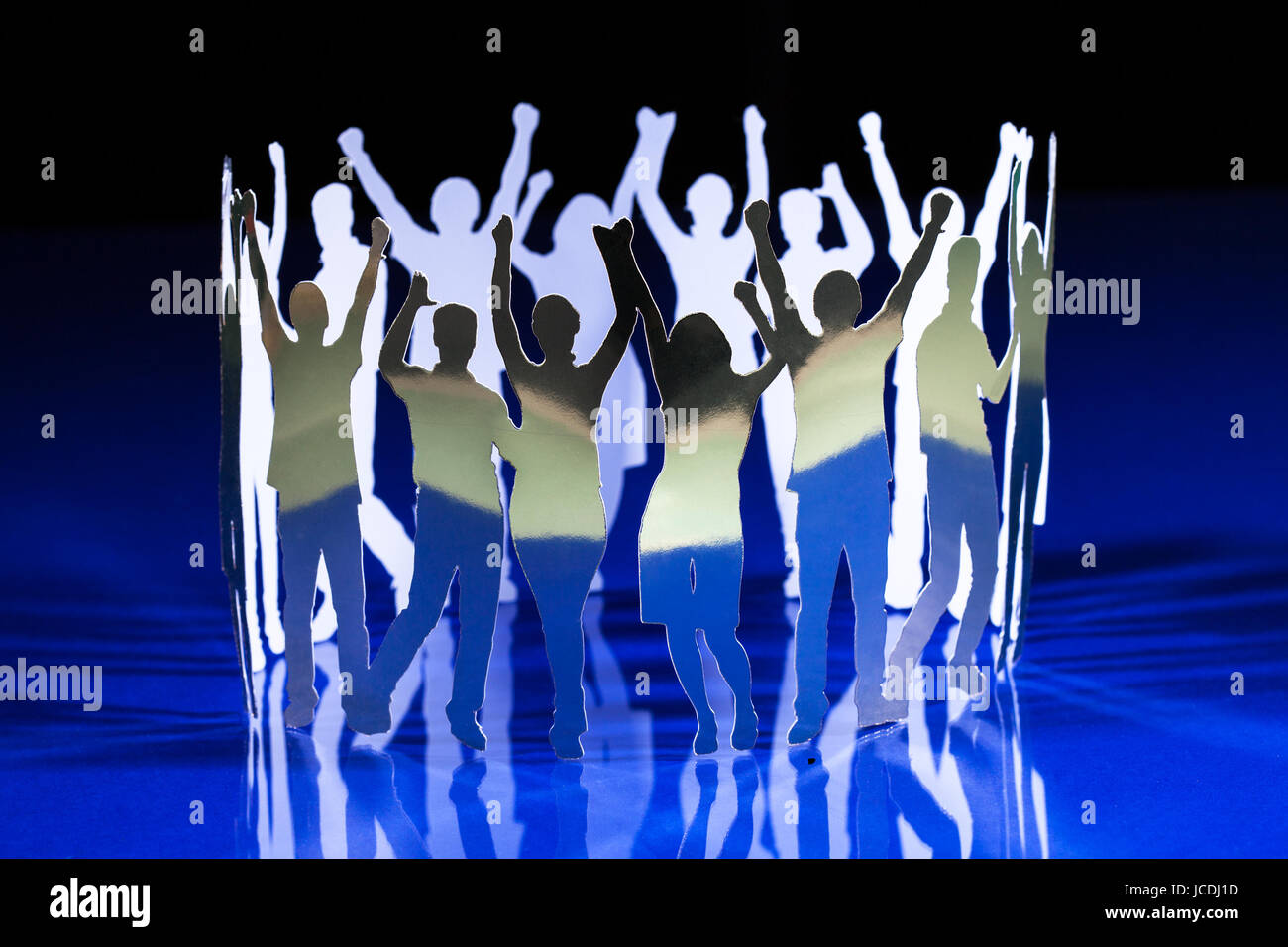 white-agreement-silhouettes-hi-res-stock-photography-and-images-alamy