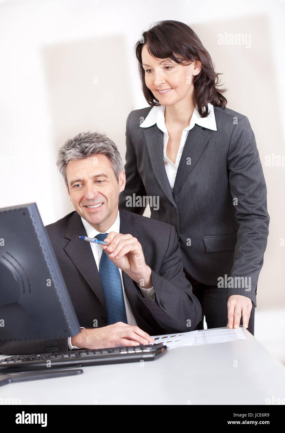 deal business transaction Stock Photo - Alamy