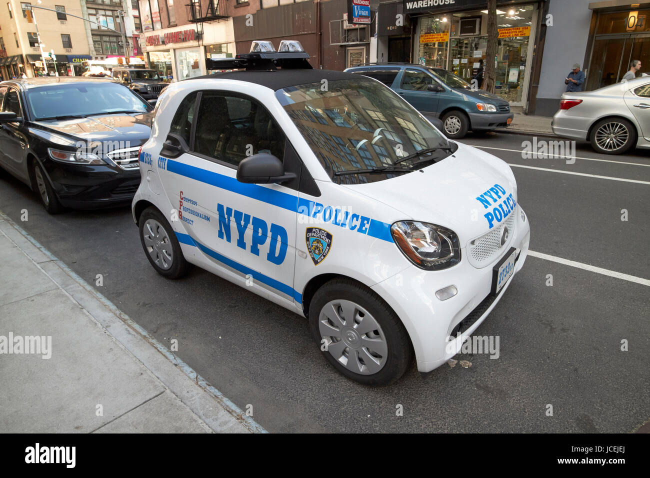 nypd police smart fortwo patrol vehicle New York City USA Stock Photo