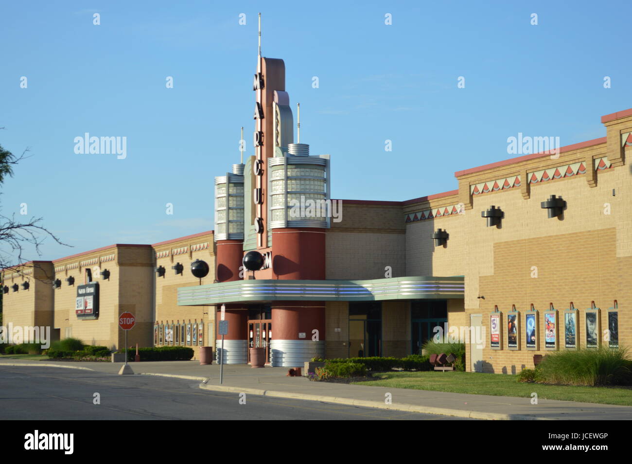 Kids movie theater hi-res stock photography and images - Alamy