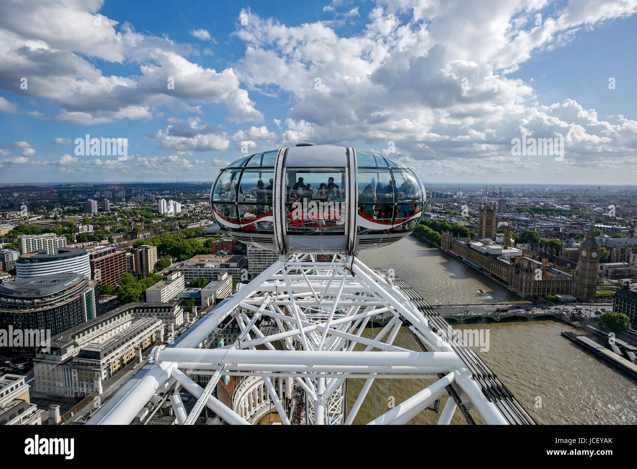 London eye gondola hi-res stock photography and images - Alamy