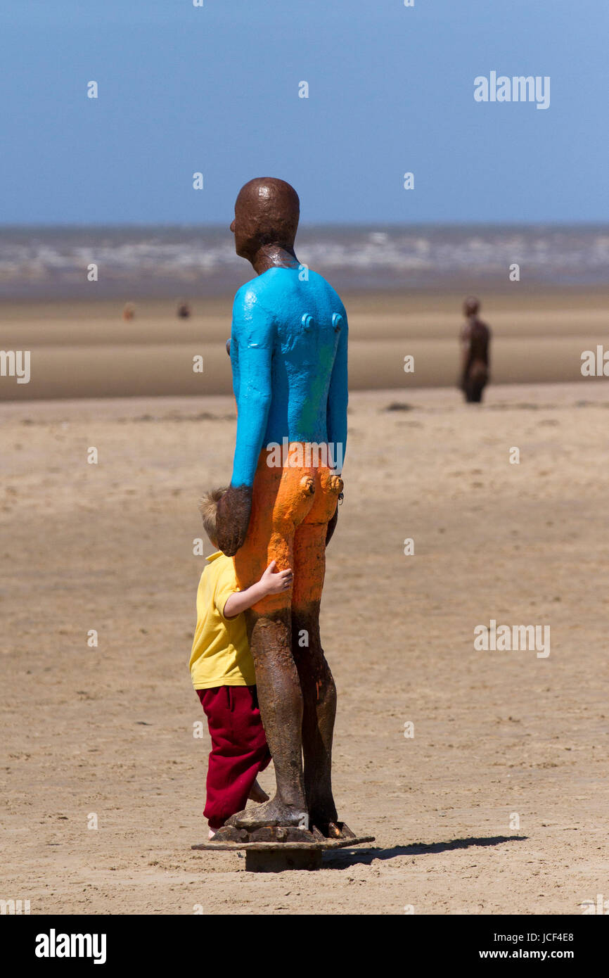 Vandalised Statue Crosby Beach, Merseyside. 15th Jun, 2017. UK Weather