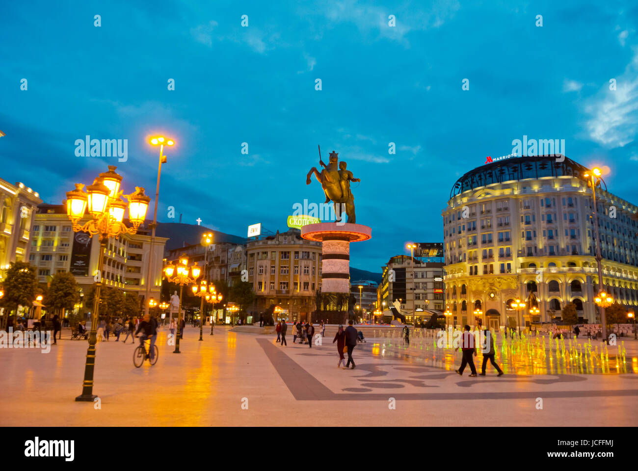Plostad Makedonija, Macedonia square, Skopje, Macedonia Stock Photo Alamy