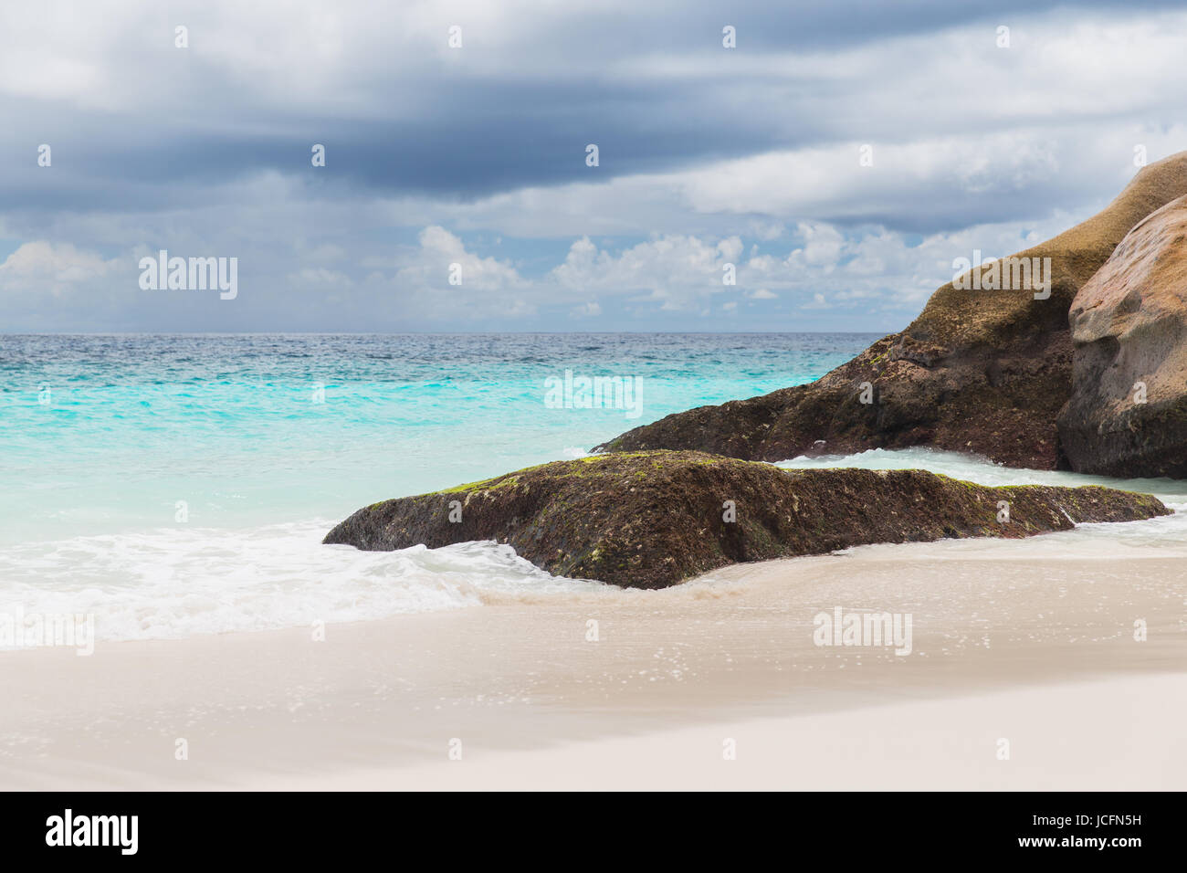 Indian ocean rock hi-res stock photography and images - Alamy