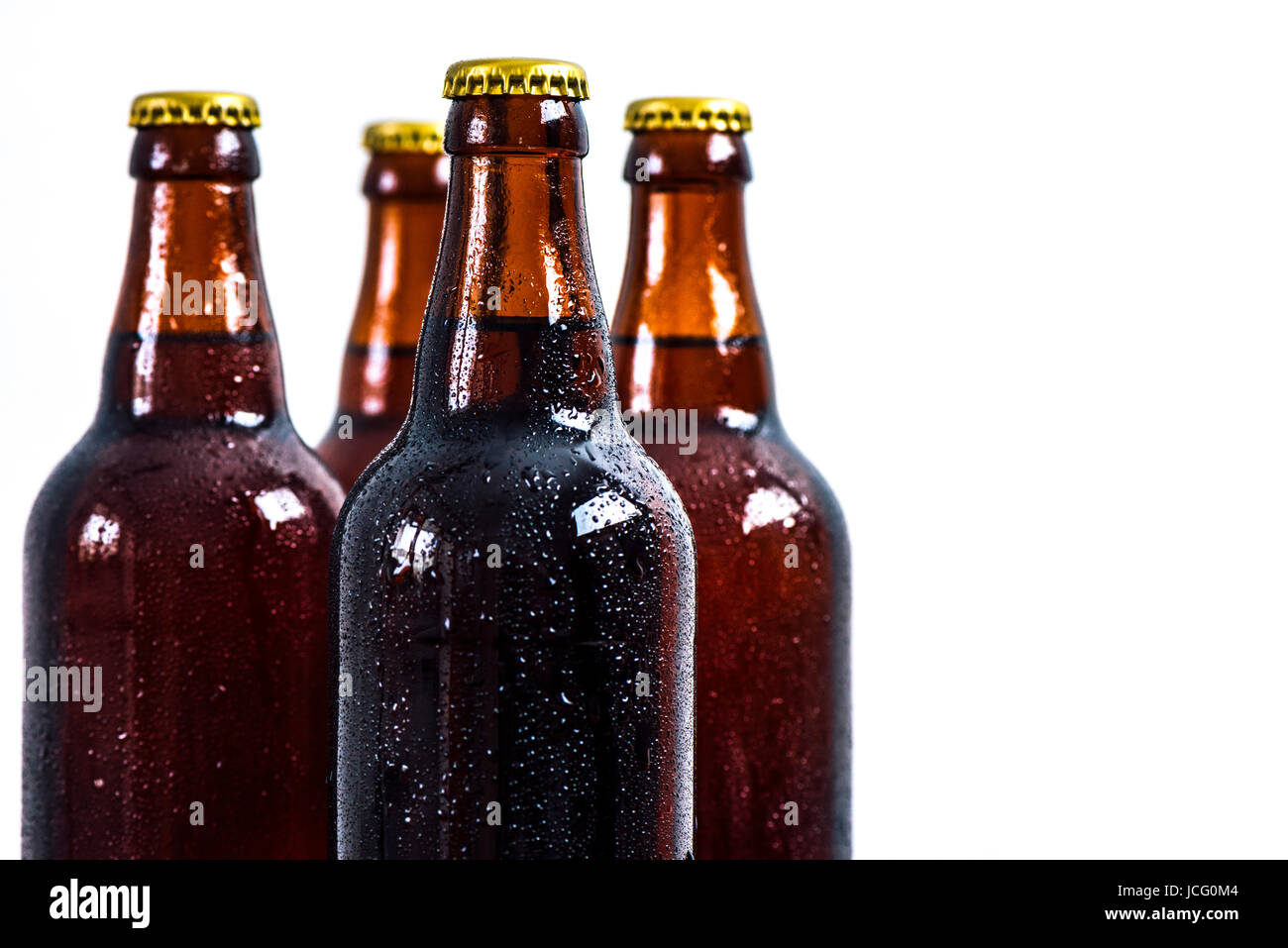 Download Bottled Lager High Resolution Stock Photography And Images Alamy Yellowimages Mockups