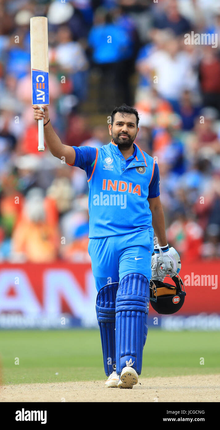 Featured image of post Rohit Sharma Image Download Rohit sharma holds the world record for the highest individual score by any batsman playing in