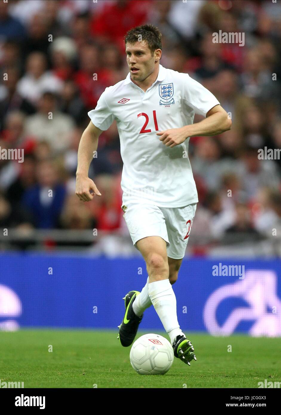 JAMES MILNER ENGLAND & ASTON VILLA FC ENGLAND V SLOVENIA WEMBLEY ...
