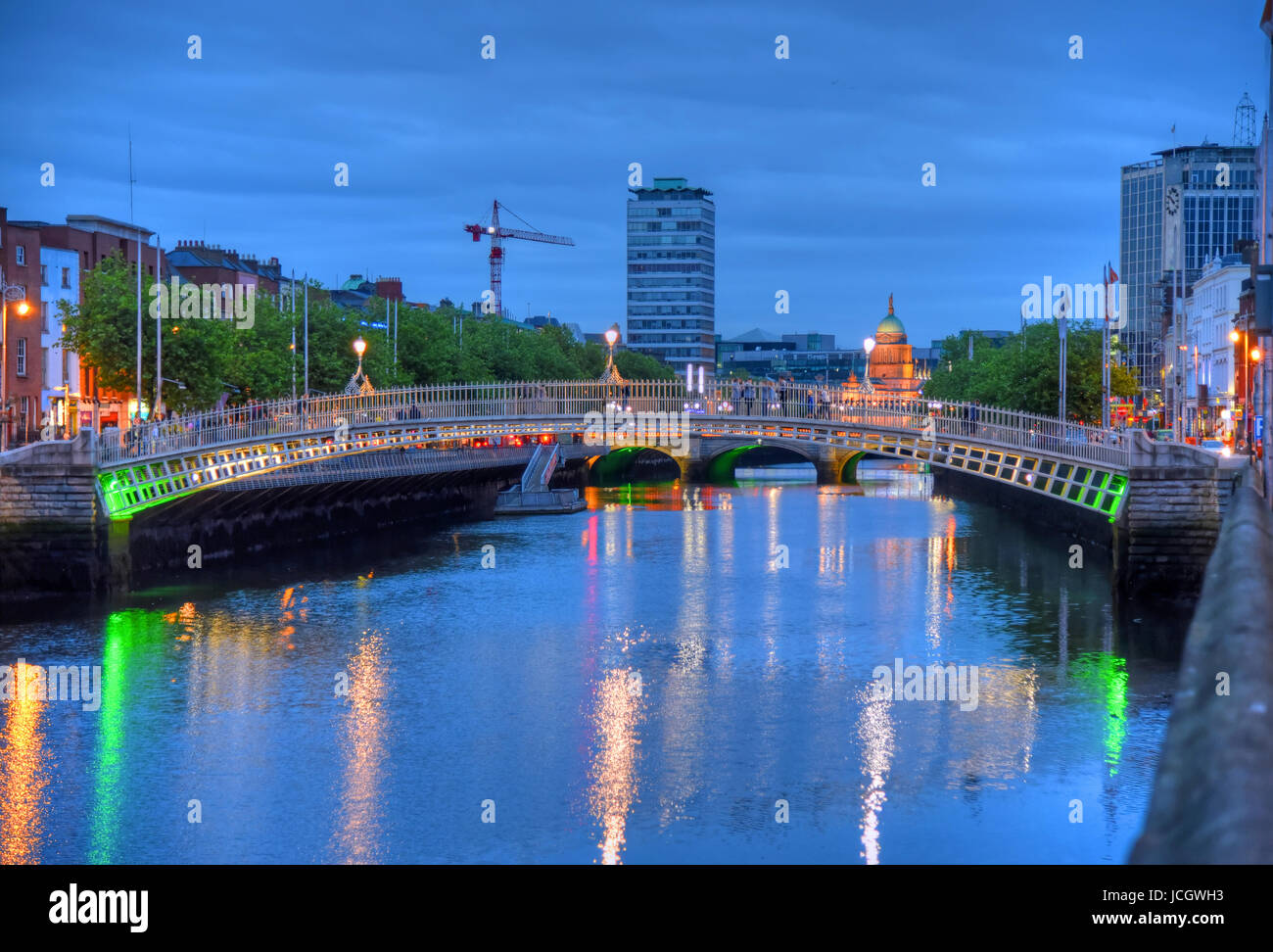 Ha penny bridge sunset hi-res stock photography and images - Alamy