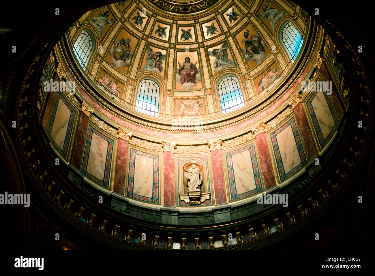 Cupola, Interior of the St. Stephen's Basilica (Szent Istvánbazilika