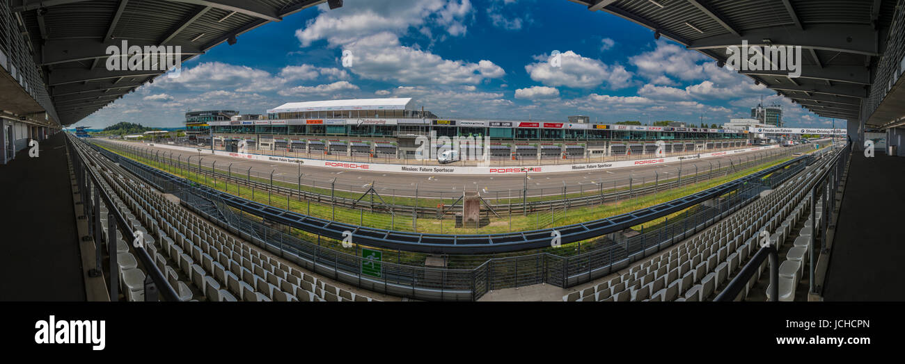 Start to finish box hi-res stock photography and images - Alamy