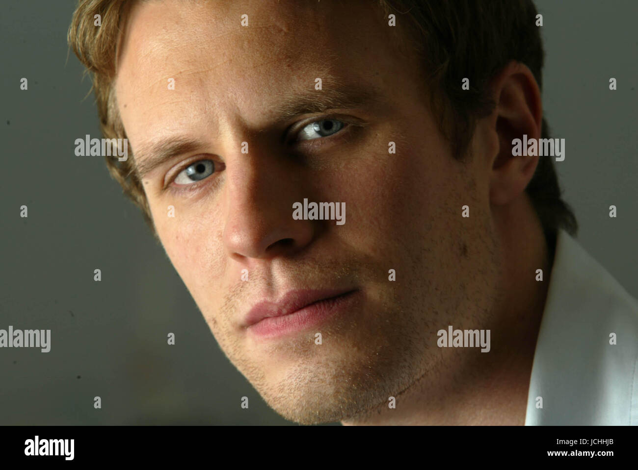 Actor Luke Mably poses at the Four Seasons Hotel in Beverly Hills
