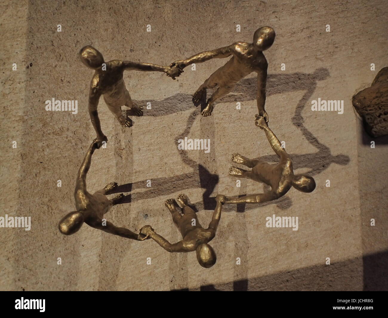 Pasay City, Philippines. 14th June, 2017. Handcrafted solid brass