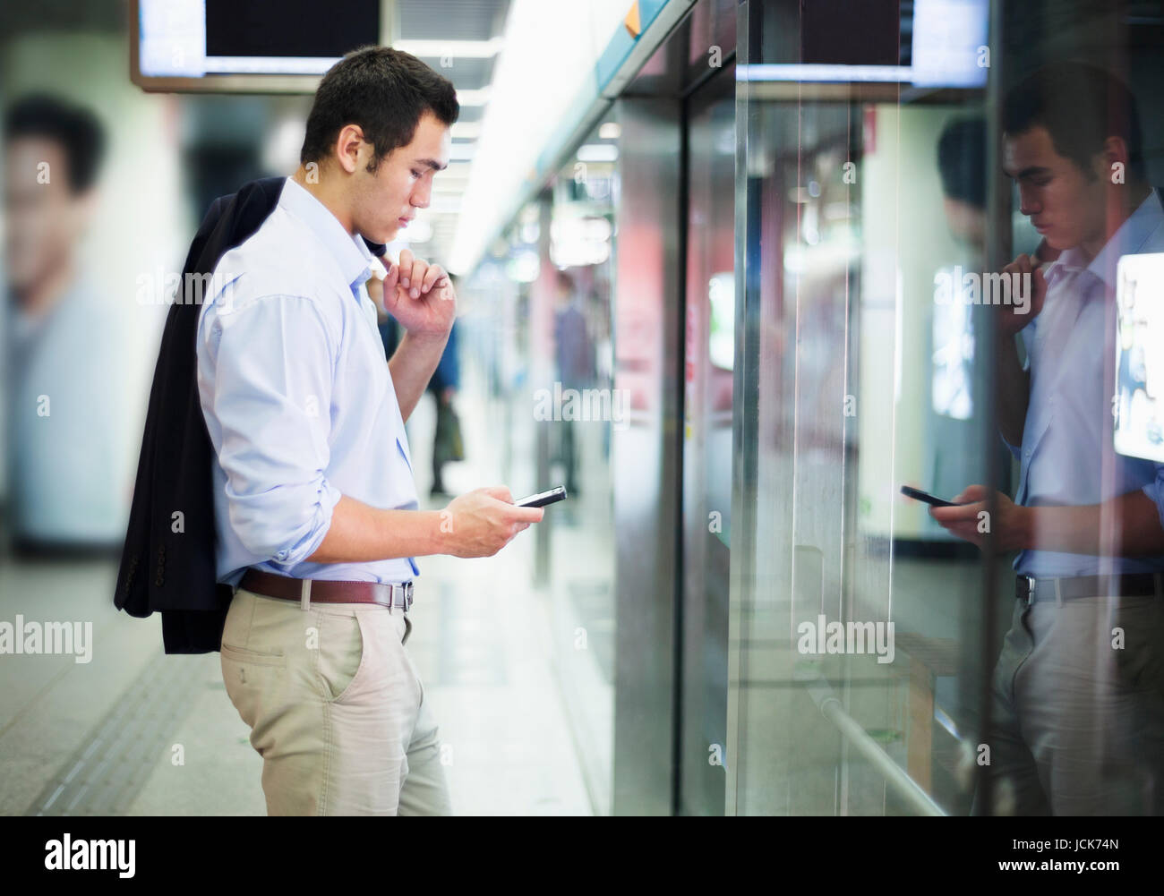 mobile phone travel Stock Photo - Alamy